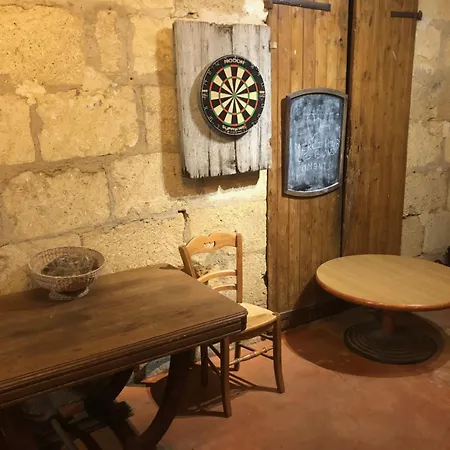 Bed & Breakfast La Maison Du Barry - Piscine - Billard - 10 Personnes